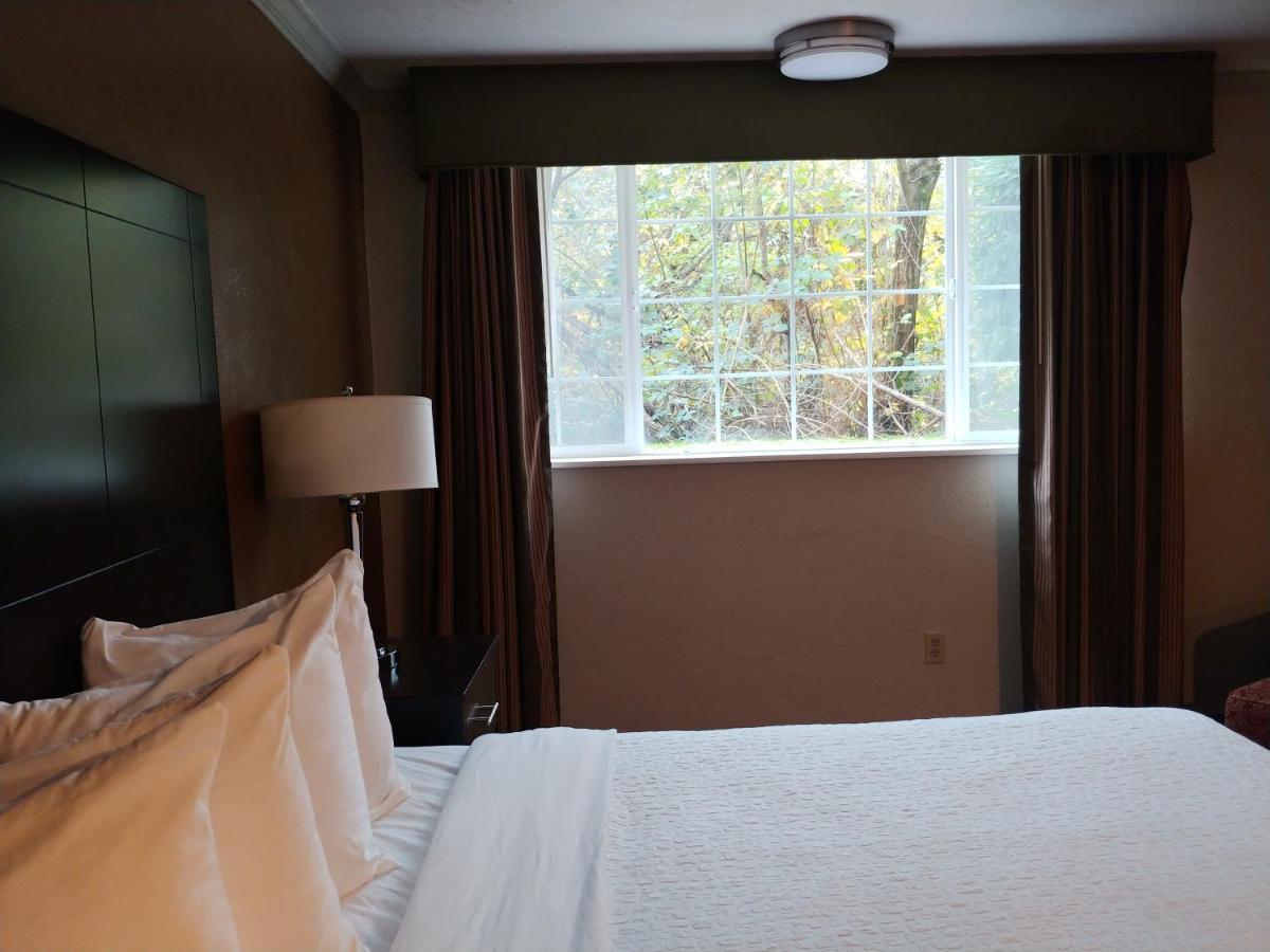 Best Western Plus Parkway Inn Wilsonville Luaran gambar