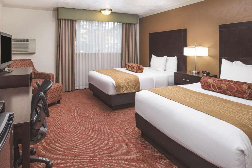 Best Western Plus Parkway Inn Wilsonville Luaran gambar