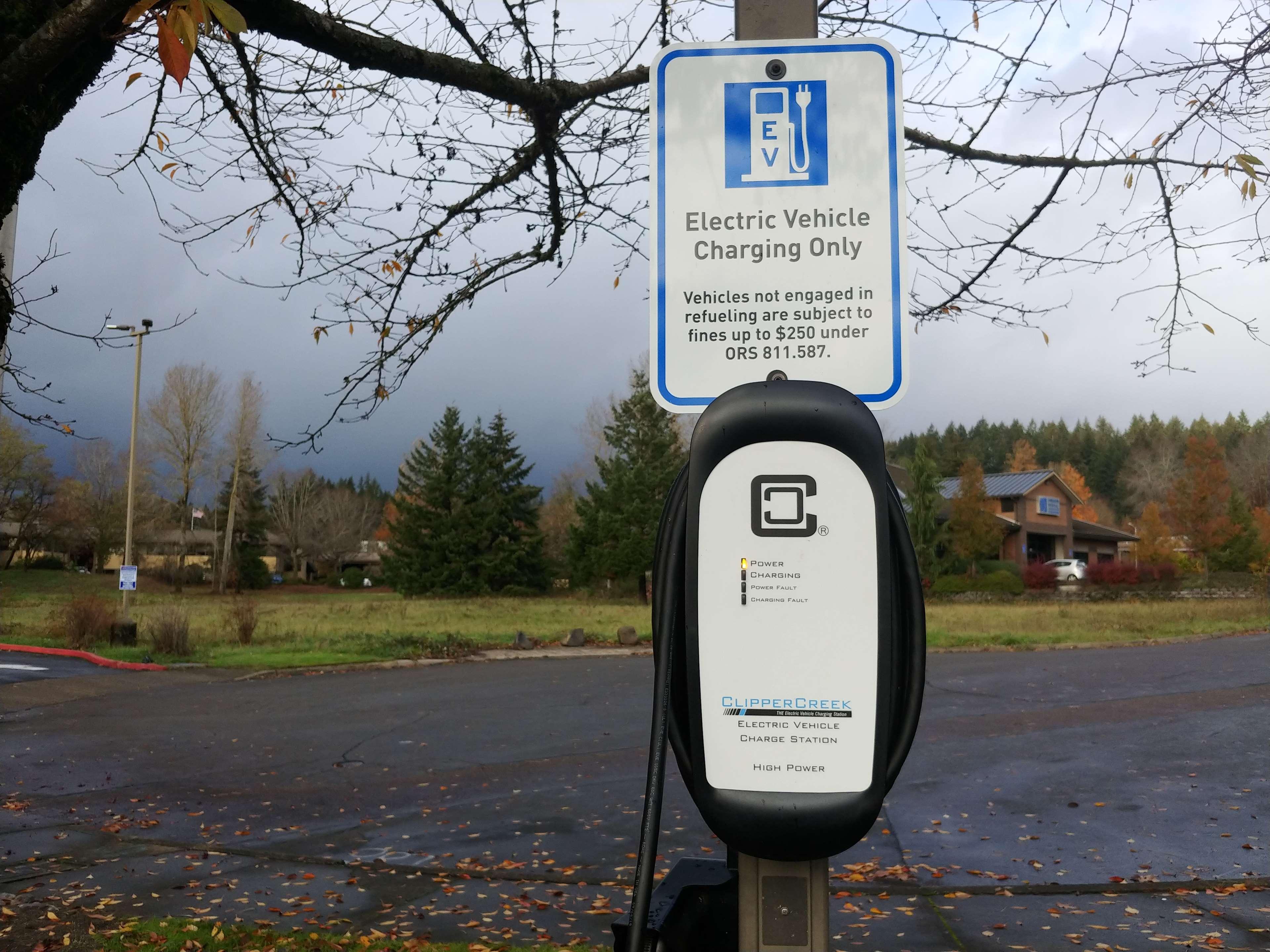 Best Western Plus Parkway Inn Wilsonville Luaran gambar